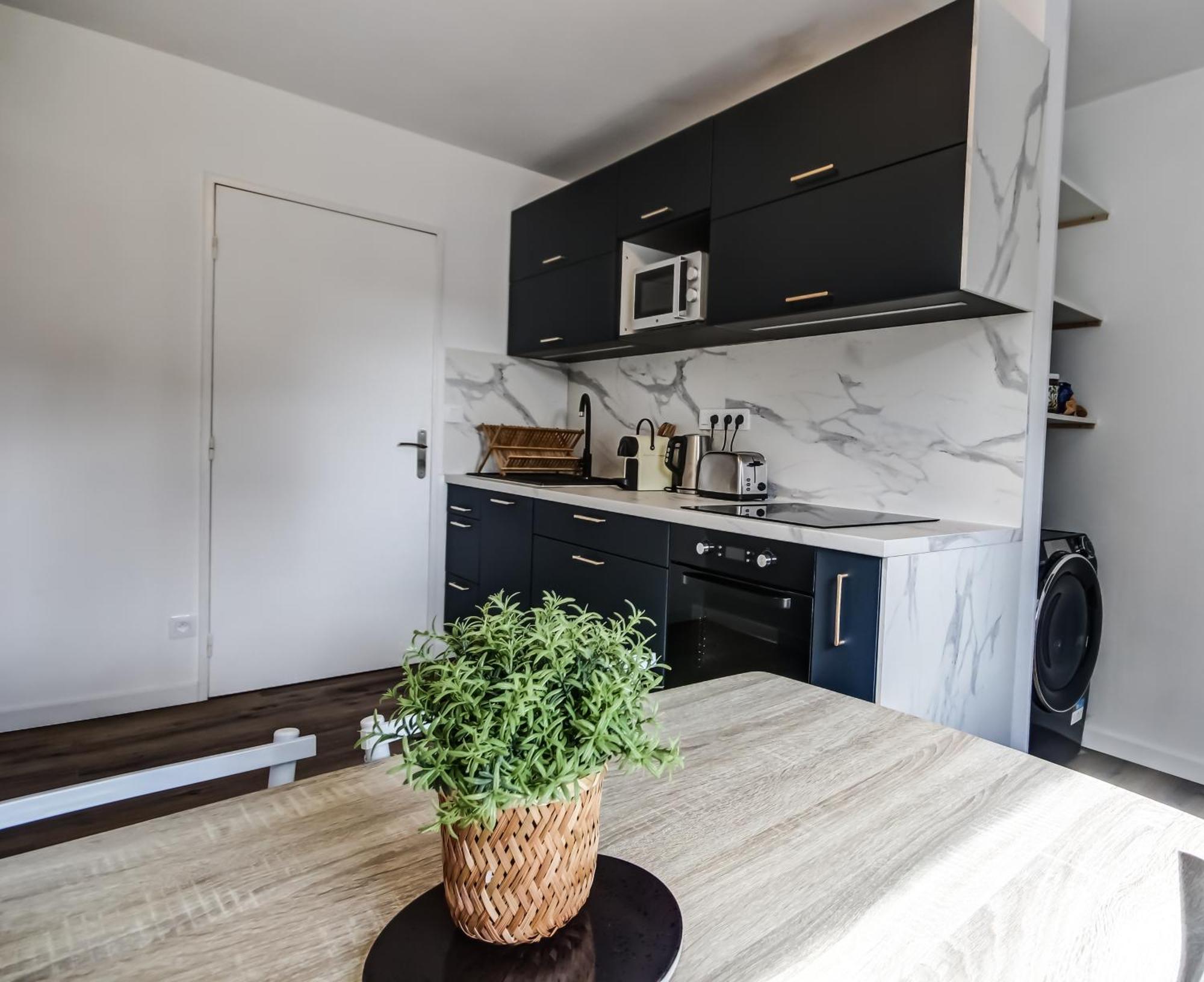 Suite T5 Rennes Gare - Parking Prive Gratuit Ngoại thất bức ảnh