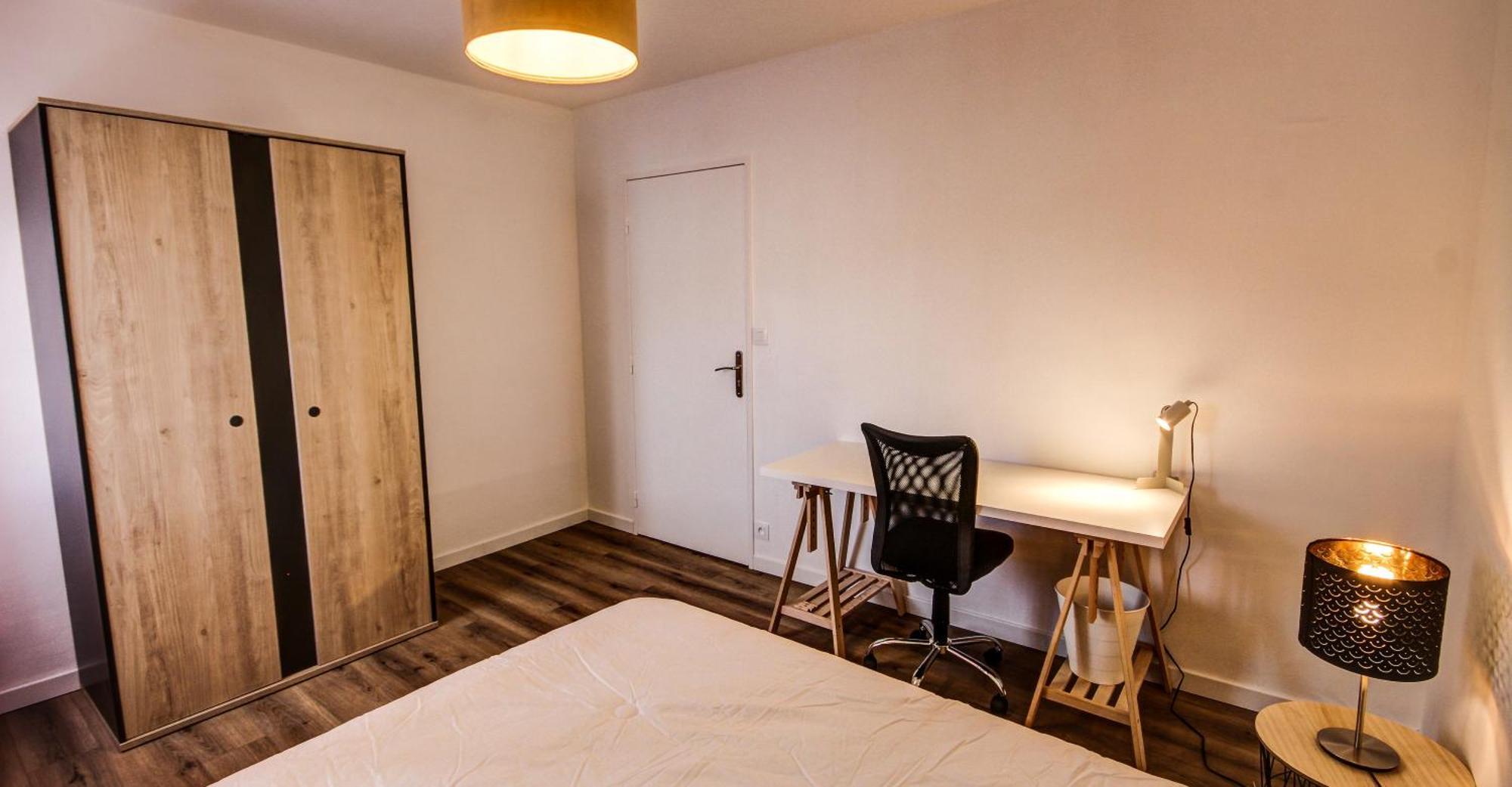 Suite T5 Rennes Gare - Parking Prive Gratuit Ngoại thất bức ảnh