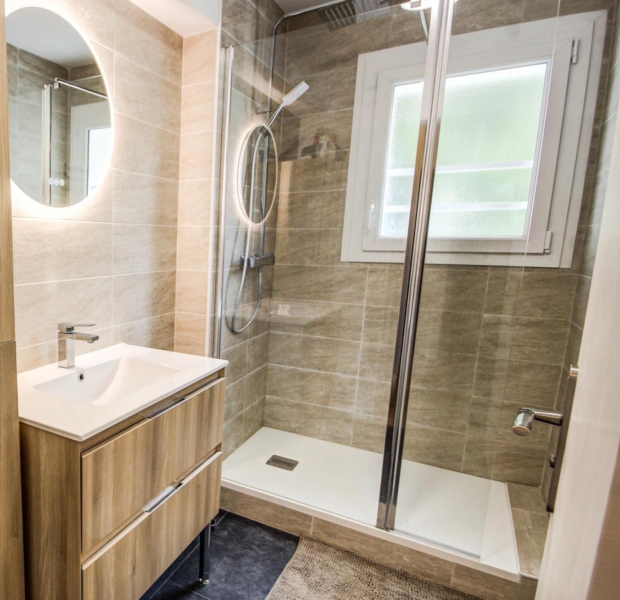 Suite T5 Rennes Gare - Parking Prive Gratuit Ngoại thất bức ảnh